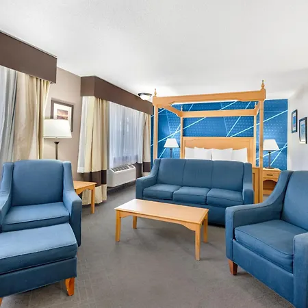 Comfort Inn Green River National Park Area Exterior photo