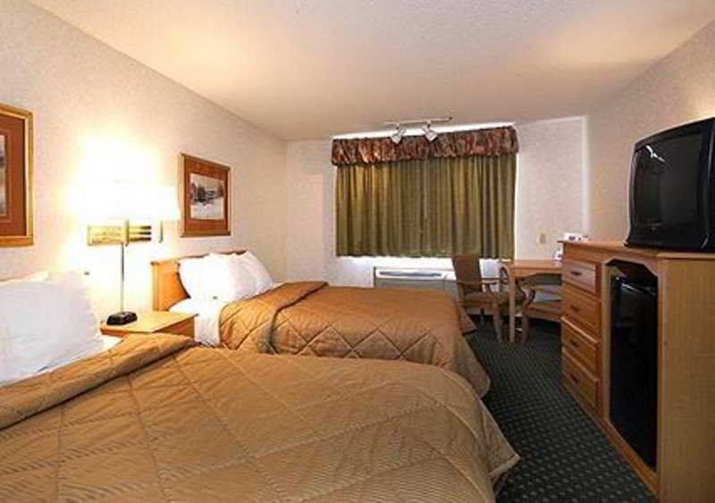 Comfort River National Park Area Hotel